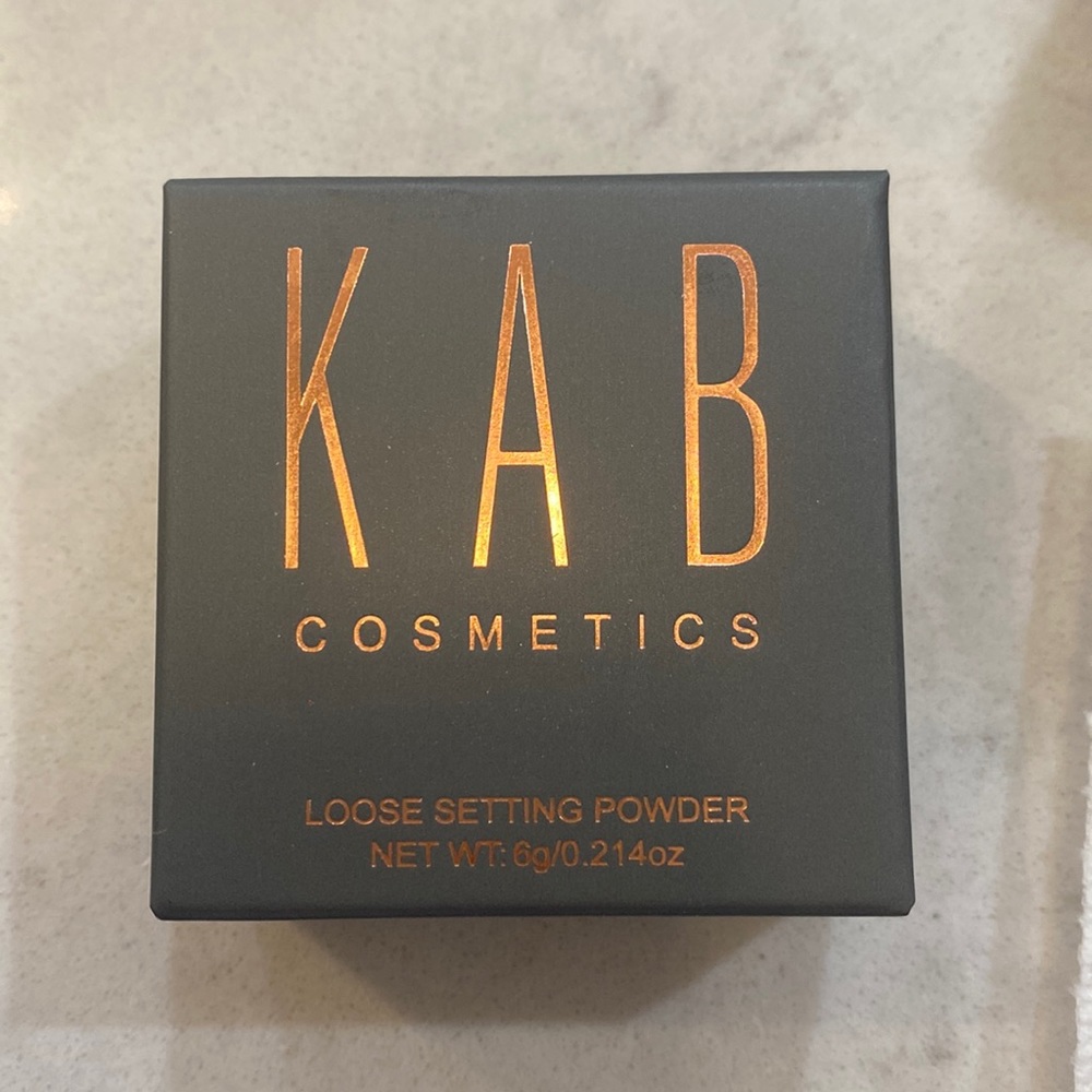 💄 KAB Cosmetics Loose Setting Powder - Picture 2 of 3